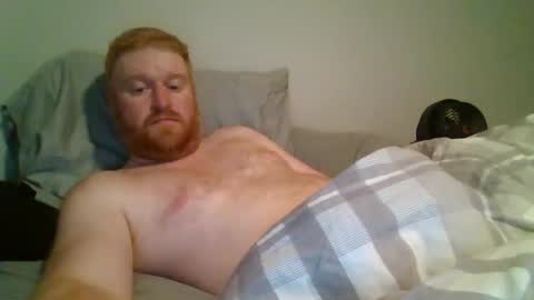 Snapshot of bigred92899 chatting on 05-01-26, 04:06 bigred92899 online show from 05-01-26, 04:06