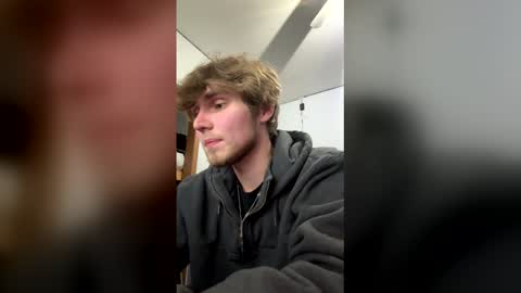 bigskinnyboyshh online show from 12-18-25, 11:44