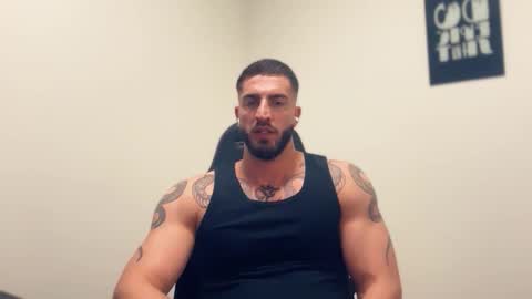 Snapshot of bigsnakeman1995 chatting on 10-09-25, 03:59 Gogo online show from 10-09-25, 03:59