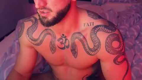 Snapshot of bigsnakeman1995 chatting on 12-03-25, 03:47 Gogo online show from 12-03-25, 03:47