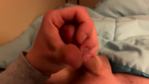 Snapshot of bigspoon610 chatting on 12-17-24, 06:13 bigspoon610 online show from 12-17-24, 06:13