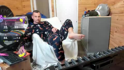 bigsshark online show from 10-20-25, 07:03