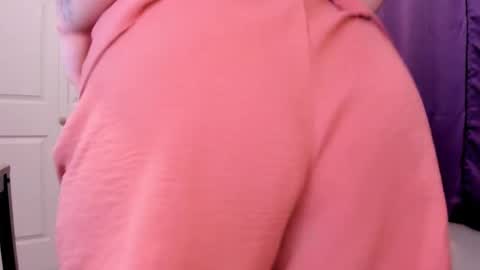  Nubia  online show from 01-17-25, 11:17