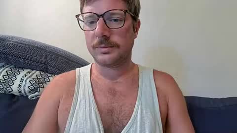Snapshot of bigthickvic chatting on 05-16-26, 12:59 bigthickvic online show from 05-16-26, 12:59