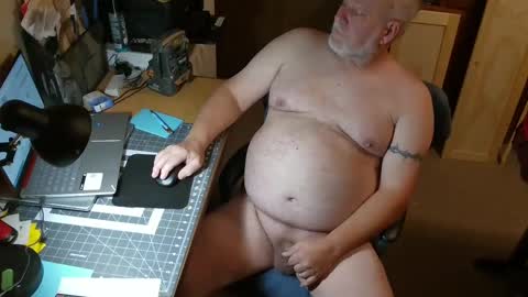 Snapshot of bigthump9999 chatting on 12-26-24, 02:55 bigthump9999 online show from 12-26-24, 02:55