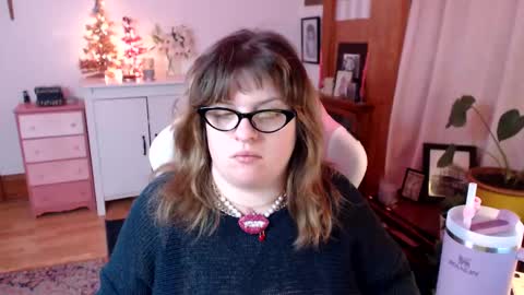 Morgan Lafeuille online show from 12-19-24, 12:02