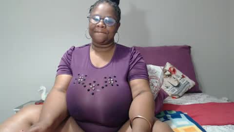 Lona online show from 07-26-26, 08:49