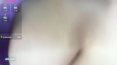 Snapshot of bigtitslav123 chatting on 10-18-25, 09:37 Yulia online show from 10-18-25, 09:37