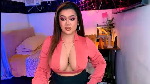 Snapshot of bigtraditionalts chatting on 06-10-26, 03:18 katy asianbigcockcumshowsmokeanal online show from 06-10-26, 03:18