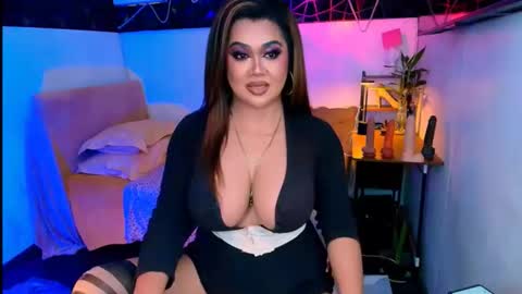 Snapshot of bigtraditionalts chatting on 06-11-26, 02:53 katy asianbigcockcumshowsmokeanal online show from 06-11-26, 02:53