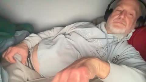 Bigwebone online show from 02-14-26, 06:32