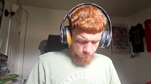 Snapshot of bigwhited2115 chatting on 05-04-26, 06:26 Onlyfans redheadedwhitedick online show from 05-04-26, 06:26