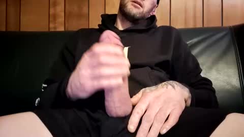 bigwytecock1979 online show from 02-16-25, 08:21