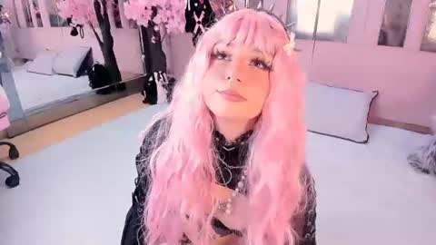 Snapshot of biizzy_noar chatting on 06-21-26, 06:38 Biizzy online show from 06-21-26, 06:38