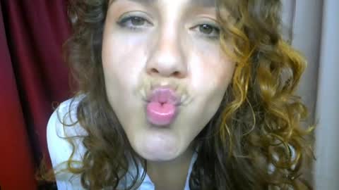 hi  soy   natural girl biki online show from 05-27-26, 01:57