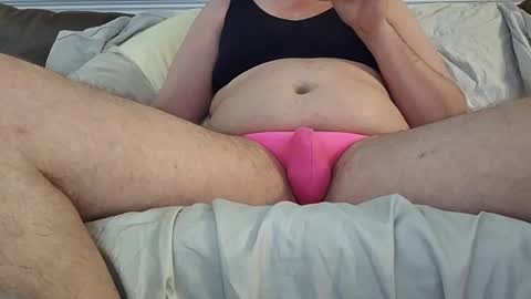 Snapshot of bikinkysloot chatting on 12-02-24, 06:09 KinkyBiSlut online show from 12-02-24, 06:09