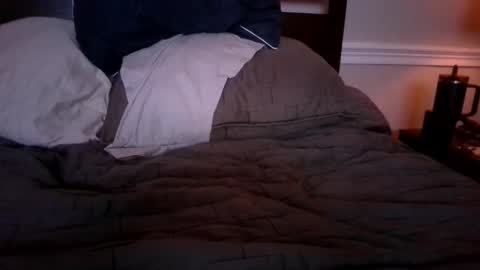 Snapshot of bikinkysloot chatting on 11-14-25, 06:34 KinkyBiSlut online show from 11-14-25, 06:34