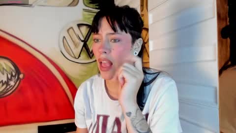 bilie__eilish online show from 04-22-26, 01:01