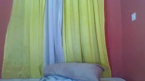 Snapshot of bilion_ass chatting on 01-25-25, 08:31 TREZAH online show from 01-25-25, 08:31