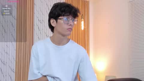 Billie online show from 10-28-25, 03:32