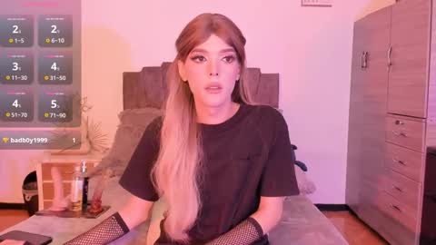 Billie Simons online show from 12-13-25, 10:48