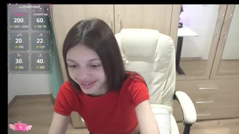 Snapshot of billly1love chatting on 02-17-25, 01:15 billy1love online show from 02-17-25, 01:15