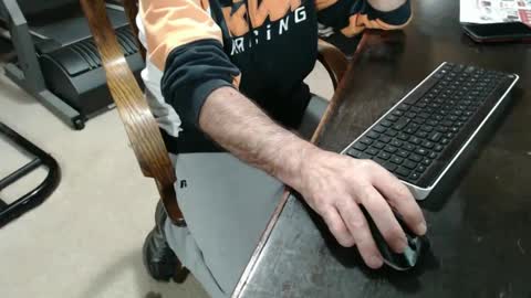 Snapshot of billy471 chatting on 12-08-24, 10:25 billy471 online show from 12-08-24, 10:25