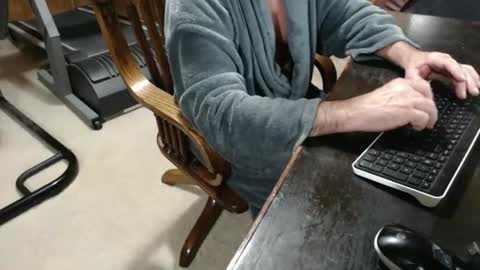 Snapshot of billy471 chatting on 02-08-25, 11:22 billy471 online show from 02-08-25, 11:22