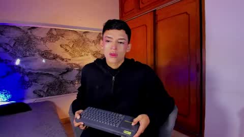 Sam online show from 04-28-26, 11:37