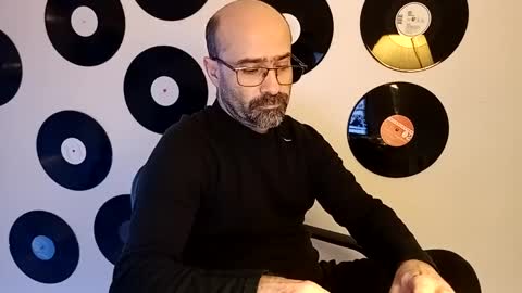 Bill online show from 02-26-25, 09:37