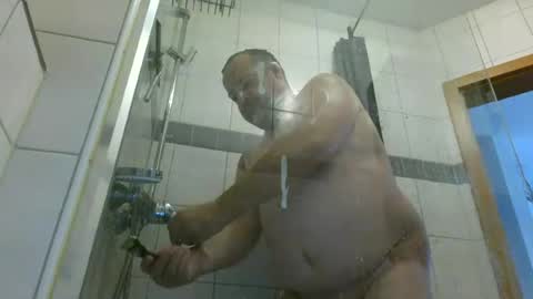 Snapshot of bin_gespannt43 chatting on 08-09-26, 04:34 bin_gespannt43 online show from 08-09-26, 04:34