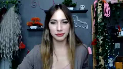 Snapshot of binalina chatting on 10-16-25, 09:49 binalina online show from 10-16-25, 09:49