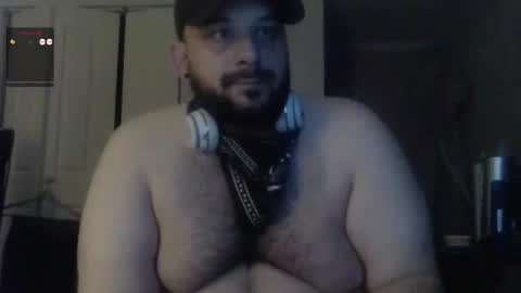Snapshot of binkanator33 chatting on 04-18-26, 07:07 johnnydepth333 online show from 04-18-26, 07:07