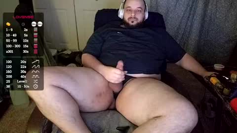 Snapshot of binkanator33 chatting on 05-01-26, 02:10 johnnydepth333 online show from 05-01-26, 02:10