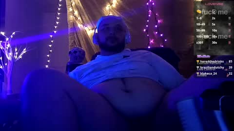 Snapshot of binkanator33 chatting on 05-18-26, 04:07 johnnydepth333 online show from 05-18-26, 04:07
