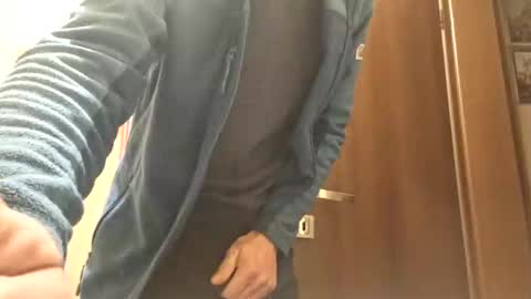 Snapshot of bisexdadd chatting on 12-07-24, 03:47 bisexdadd online show from 12-07-24, 03:47