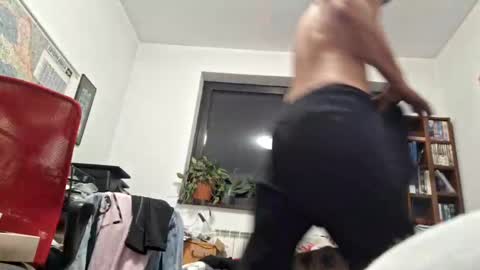 Snapshot of bisexdadd chatting on 12-09-24, 03:07 bisexdadd online show from 12-09-24, 03:07