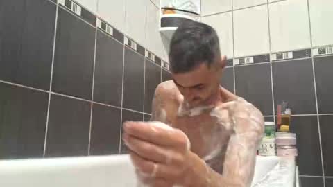 Snapshot of bisexdadd chatting on 10-05-25, 04:38 bisexdadd online show from 10-05-25, 04:38