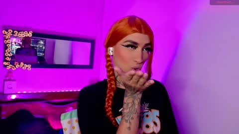  ..  .. online show from 11-23-25, 11:48