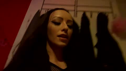 Princess Lydia online show from 03-08-25, 01:17