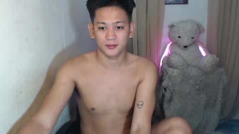 alex online show from 11-04-25, 03:44