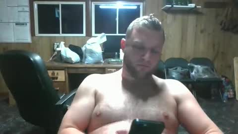 bjhancock_28 online show from 02-04-26, 03:56