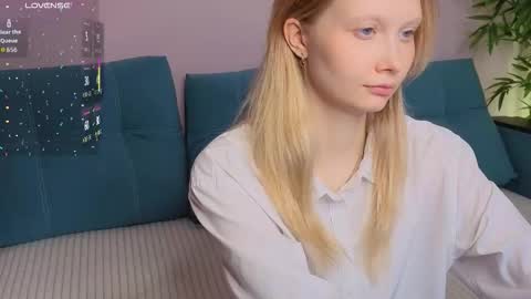 Julia online show from 10-27-25, 07:12