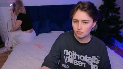 Julia online show from 01-16-26, 08:51