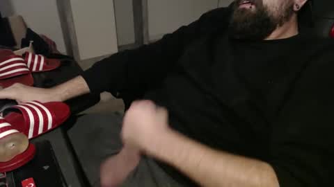 black_beard_slides online show from 10-13-25, 03:01
