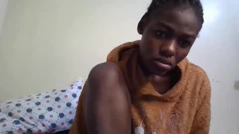 black_berry9 online show from 02-23-26, 12:46