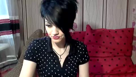 black_hot_01 online show from 02-07-25, 09:37