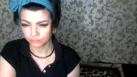 black_hot_01 online show from 11-10-25, 11:26