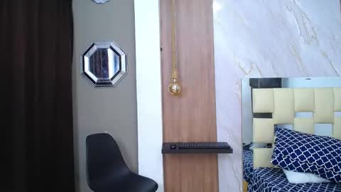 black_king_241 online show from 11-11-25, 03:17