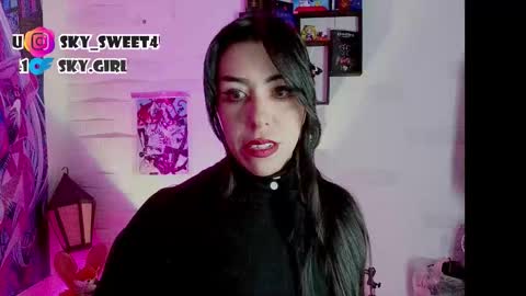 Snapshot of black_lady_05 chatting on 02-21-26, 03:40 millie online show from 02-21-26, 03:40